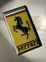 Ornement capot Ferrari véritable