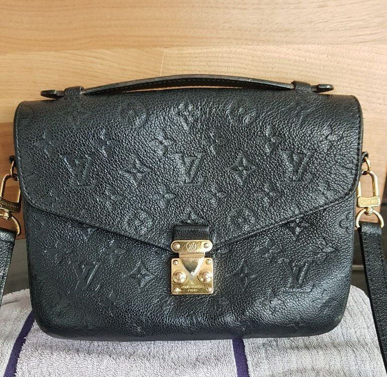 Pochette metis outlet empreinte noir