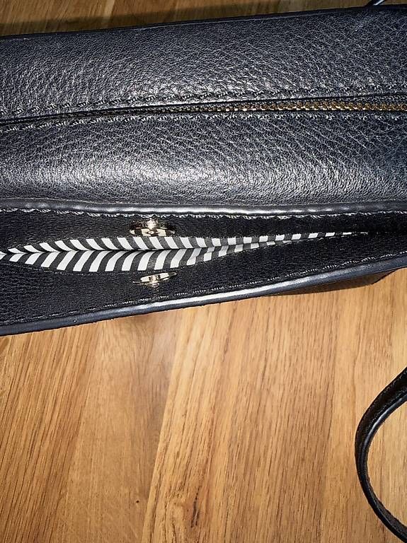 Taschen für Damen: Umhängetasche – Gebraucht aus Triesenberg von Micky62 2
