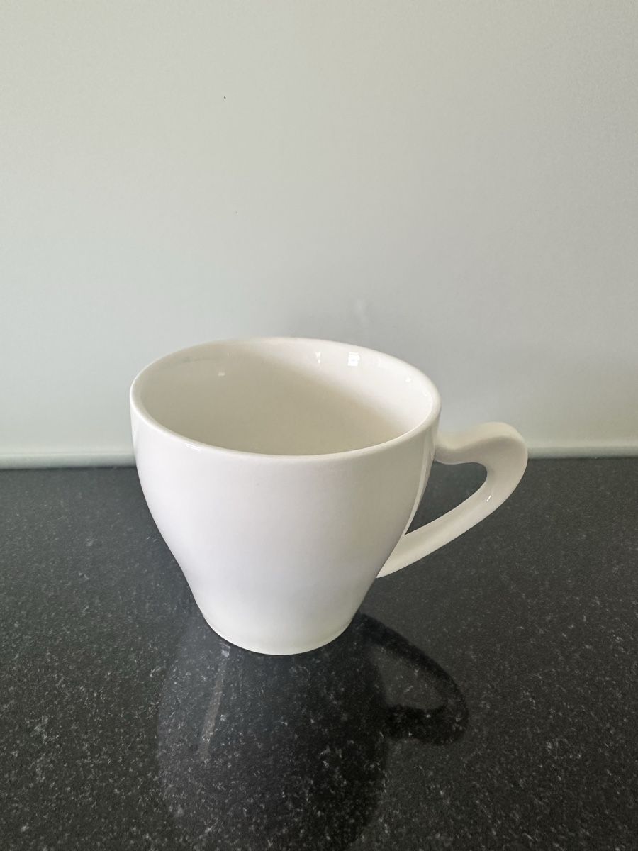 Set di piatti: Elegantes Kaffeeservice - Top Zustand! – Usato da Wangen SZ venduto da Jaay_Sky 1