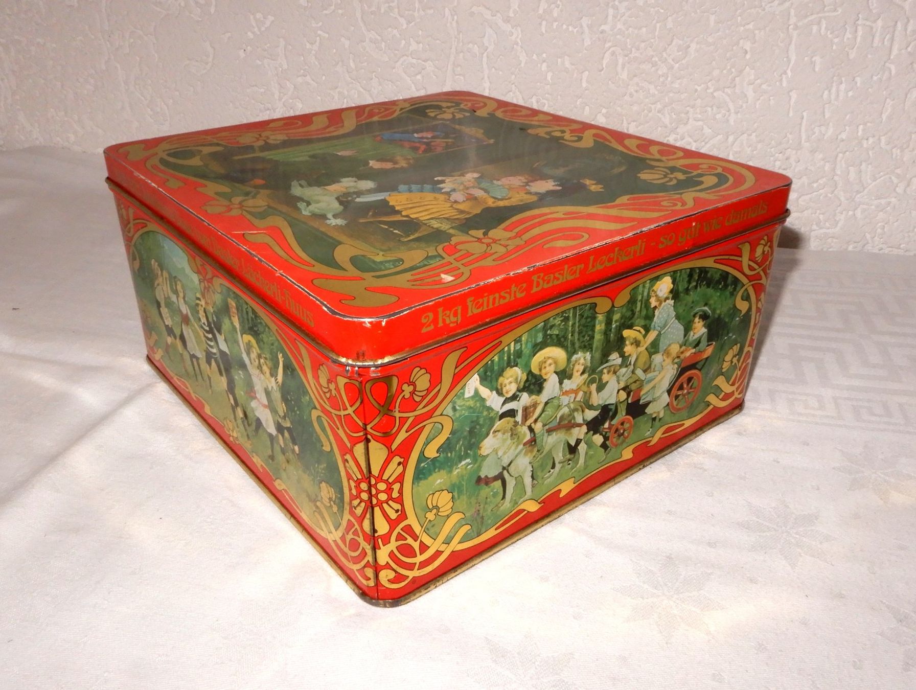 Dosen: Jubiläums-Blechdose Basler Läckerli-Huus 1902 - 1972 – Gebraucht aus Senèdes von tintinette43 1