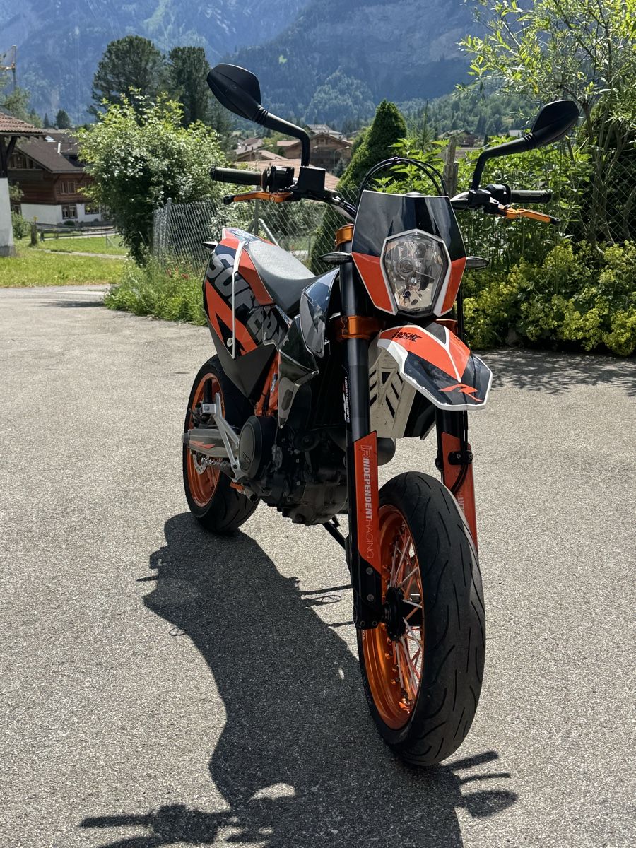 KTM Strada: KTM 690 SMC R – Usato da Kandersteg venduto da tur_bjw2 1
