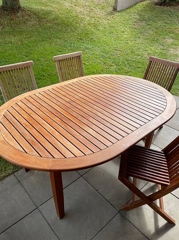 Tavoli: Table en teck avec rallonge et 4 chaises  – Usato da Cugy VD venduto da cha_f7vk 1