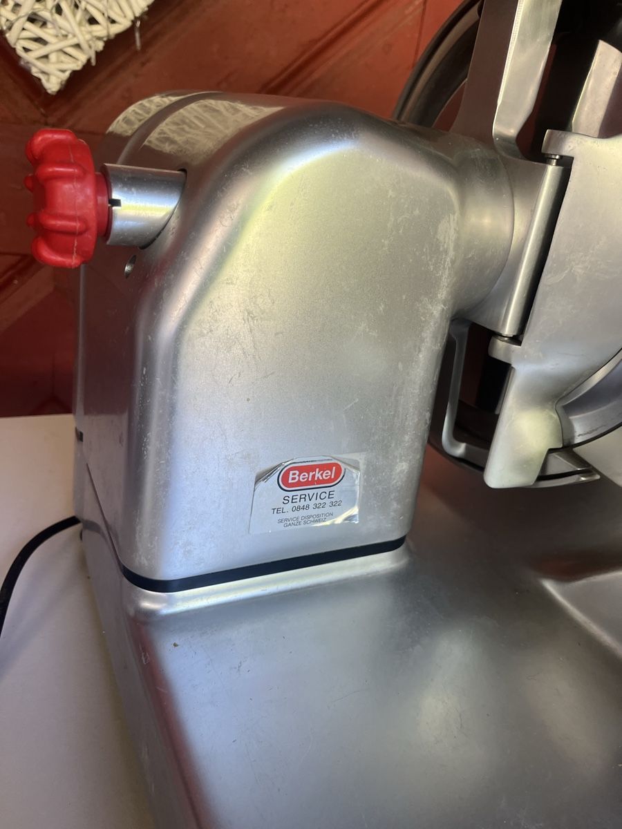 Berkel Elettrodomestici da cucina: Berkel Fleischschneider 250 VK VE  – Usato da Flaach venduto da Auto6011 4