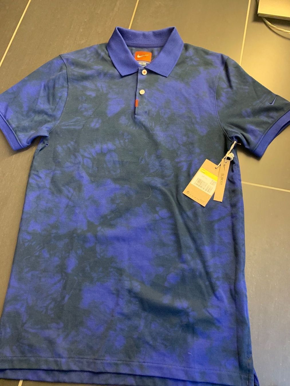 Nike Magliette Polo: Nike Polo slimfit Neu  Gr S – Nuovo e nell'imballaggio originale da Oberweningen venduto da Ardnas89 1