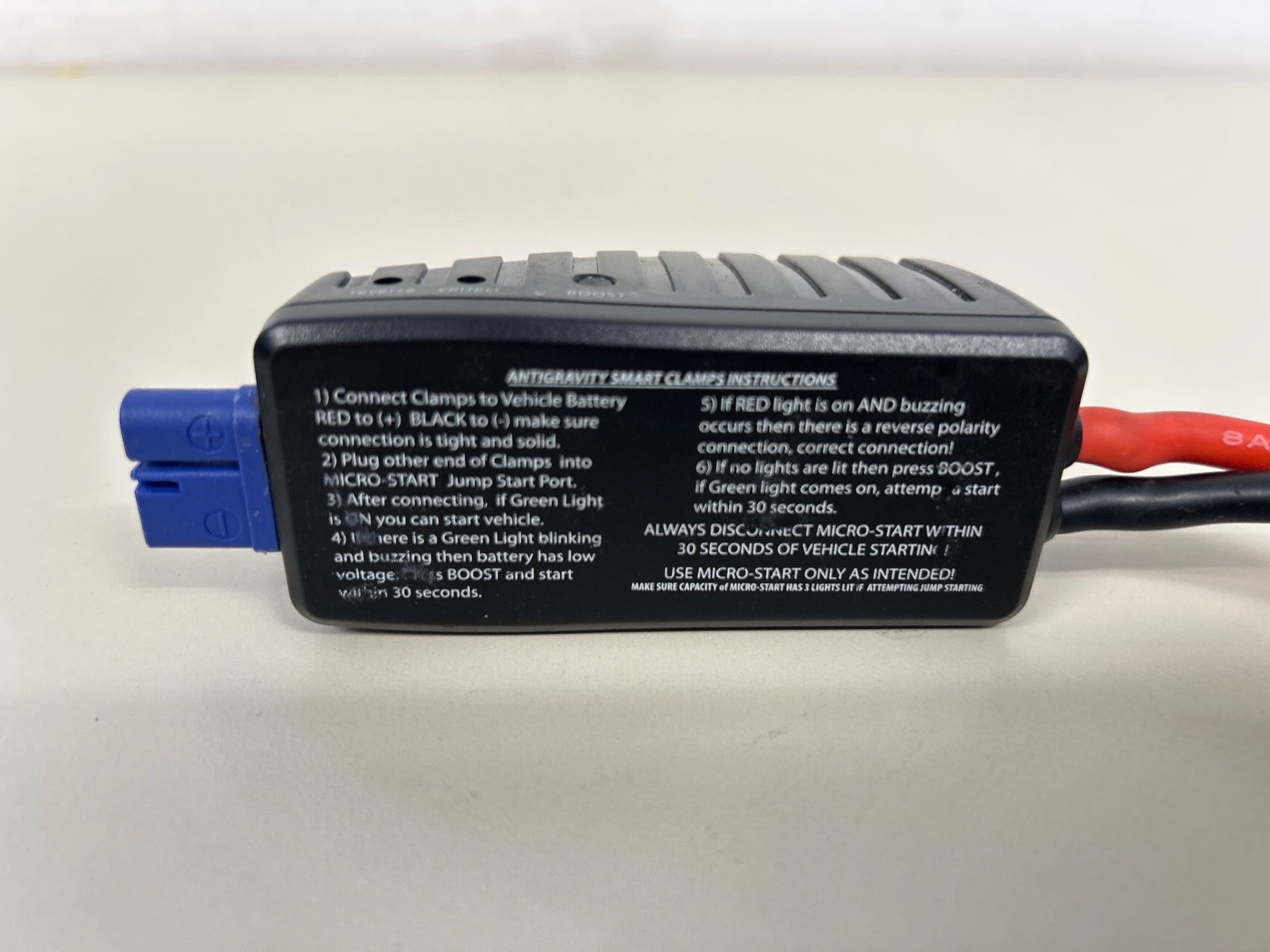 Chargeurs de batterie: Starthilfegeraet Antigravity Micro-Start XP-3 gebraucht – D'occasion à Luzern par lupol_Verwertungen 8