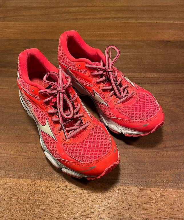 Mizuno Scarpe da donna: Mizuno Ultima 7 pink / 39 – Usato da Seeberg venduto da ber_jj5x 1