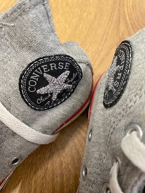 Converse Chaussures hommes: COOLE CONVERSE ALL STARS, GRÖSSE 27 – D'occasion à Alberswil par mina012 1