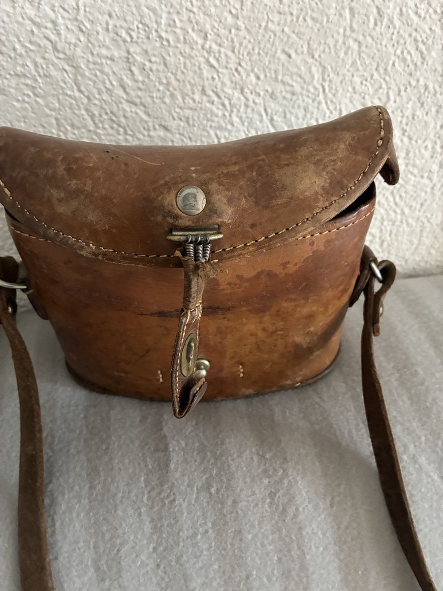 Schweizer Armee Binocoli: Original Schweizer Armee Feldstecher 8x30 mit Etui – Usato da Bergdietikon venduto da parfume 3