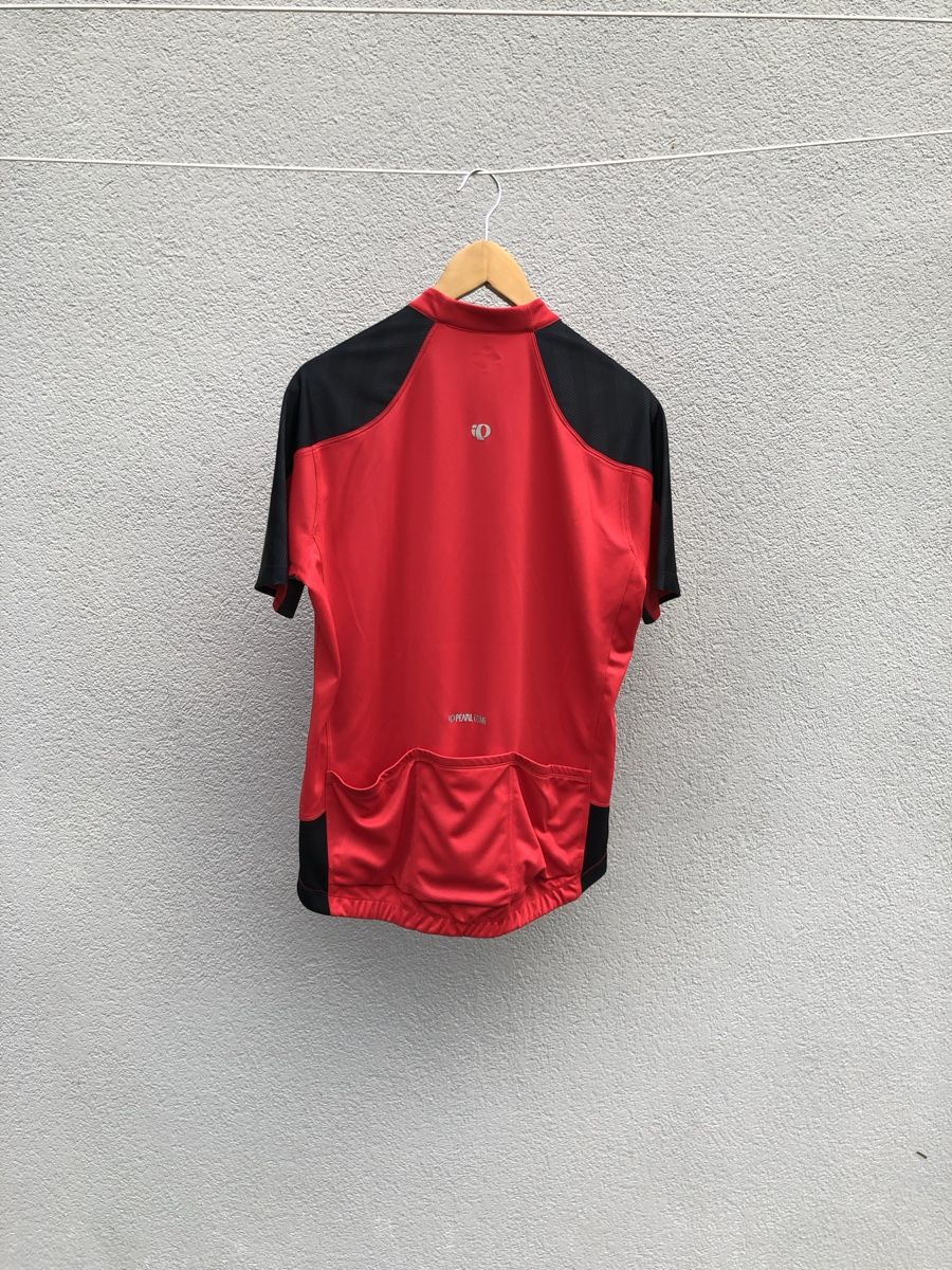 Pearl Izumi Canottiere & Pantaloni: Pearl Izumi Cycling Jersey – Usato da Fribourg venduto da ann_l9b7 5