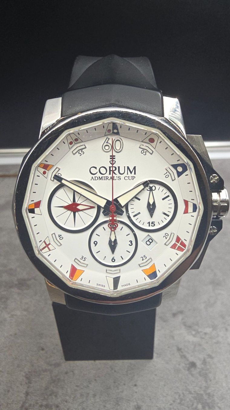 Corum Montres: Corum – D'occasion à La Chaux-de-Fonds par curtitswisswatches