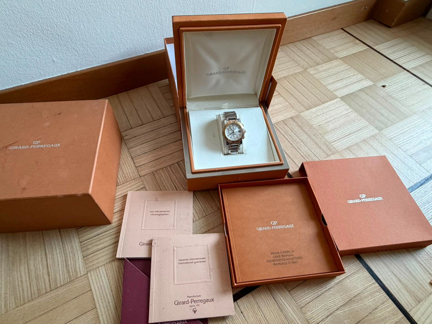 Girard-Perregaux Montres: Girard Perregaux 7000 chronograph automatic – D'occasion à swiss par sha_dx9b 1