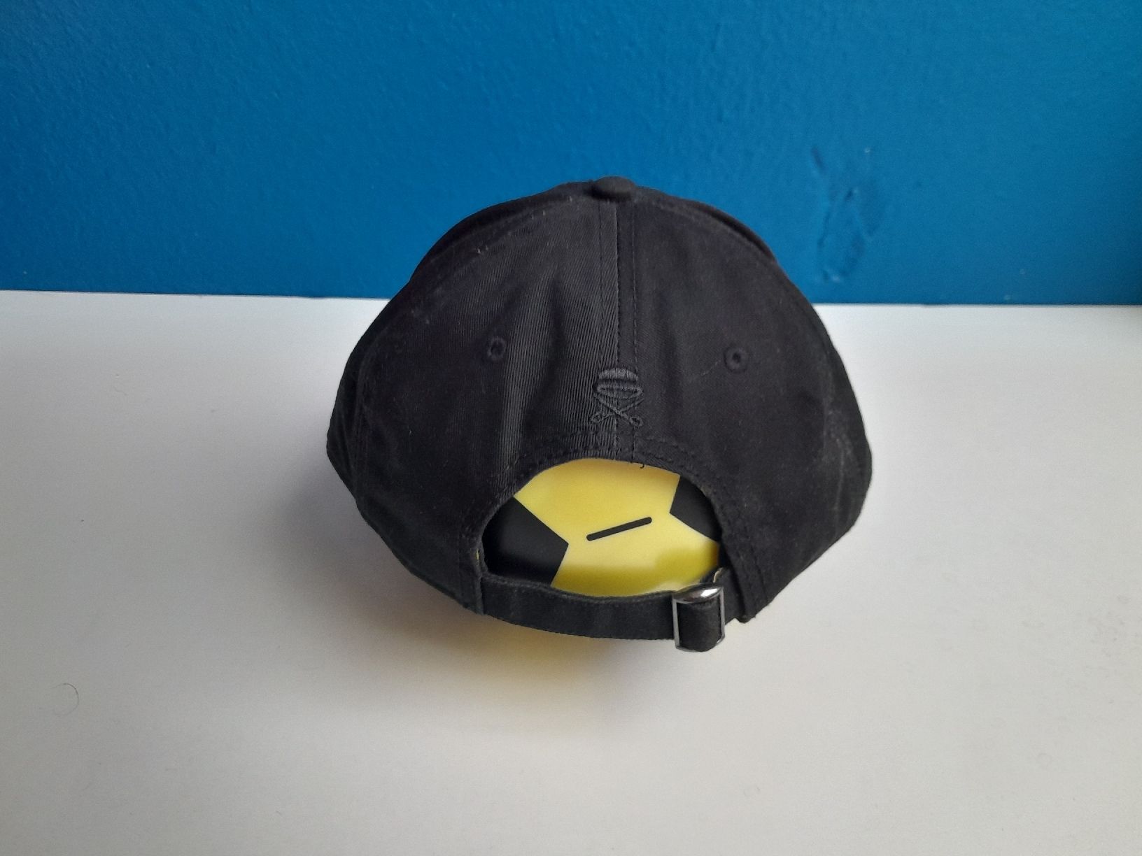 Copricapi, berretti & cappellini: casquette – Usato da Genève venduto da ang_fd8z 2