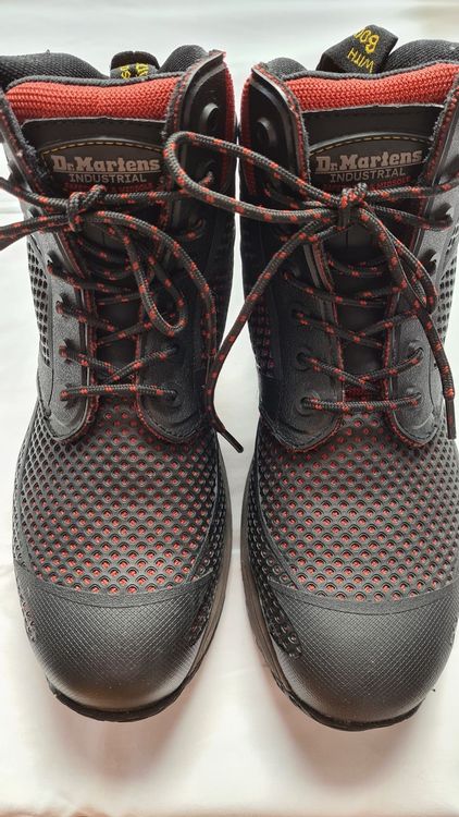 Dr martens calamus clearance s1p