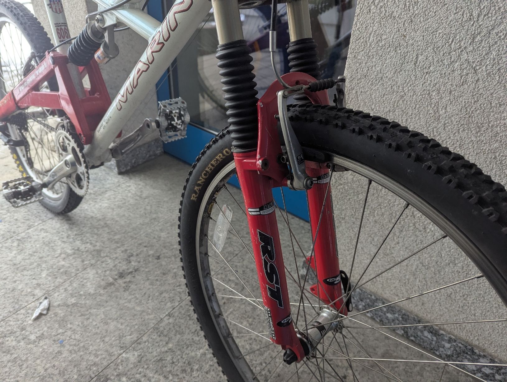 Marin Biciclette: Marin b17 downhill mountain bike – Usato da Glis venduto da jam_b58q 5
