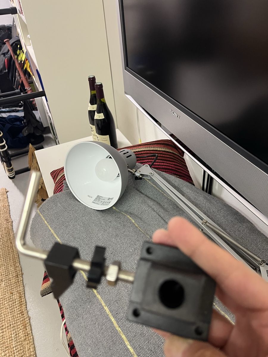 Ikea Lampes: Lampe mit Teil zum Schrauben  – D'occasion à Birmensdorf ZH par Sab5555 2