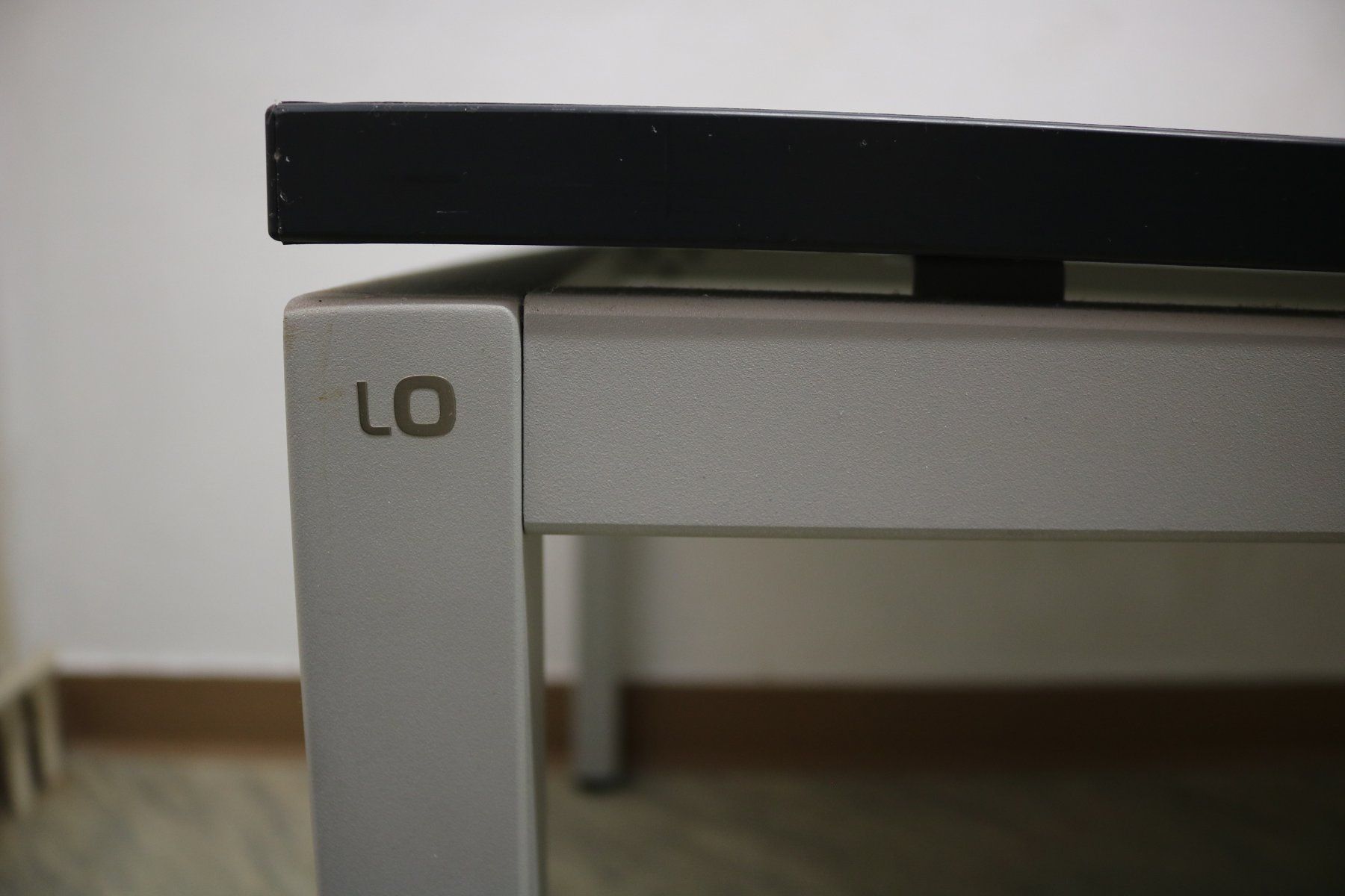 Lista Tavoli: Lista Office LO Tisch Büro Möbel Bürotisch Besprechungstisch – Usato da Rickenbach b. Wil venduto da Mysterion4 4