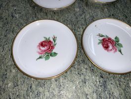 6 Stück Kaiser Porzellan Untersetzer Rosen Dekor