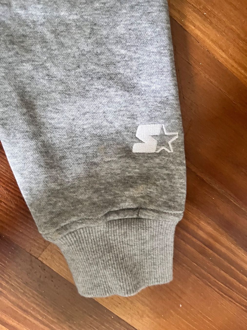 Maglioni & Felpe: Starter Hoodie S in Grau – Nuovo (secondo la descrizione) da Rüschlikon venduto da norber44 4
