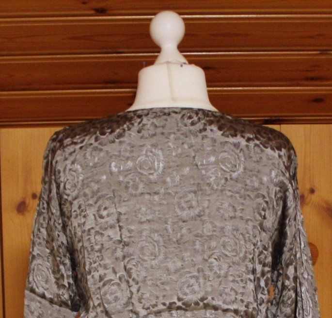 Blusen: Bluse schwarz-silber Gr. M – Gebraucht aus Flüelen von Diversicum-Vintage 6