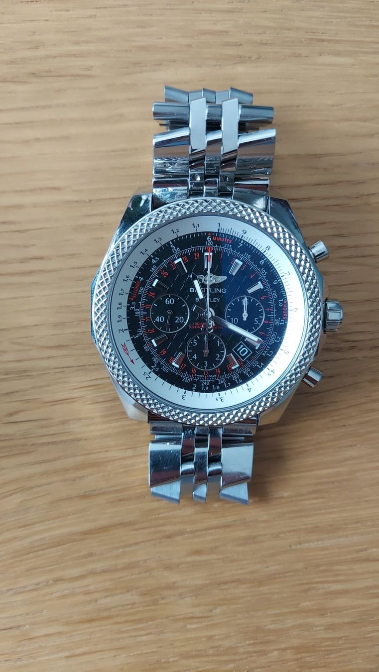 Breitling Orologi: Wunderschöne Breitling for Bentley B06 - Schnäppchen!!! – Usato da Aarau venduto da ruv_2d9p 1