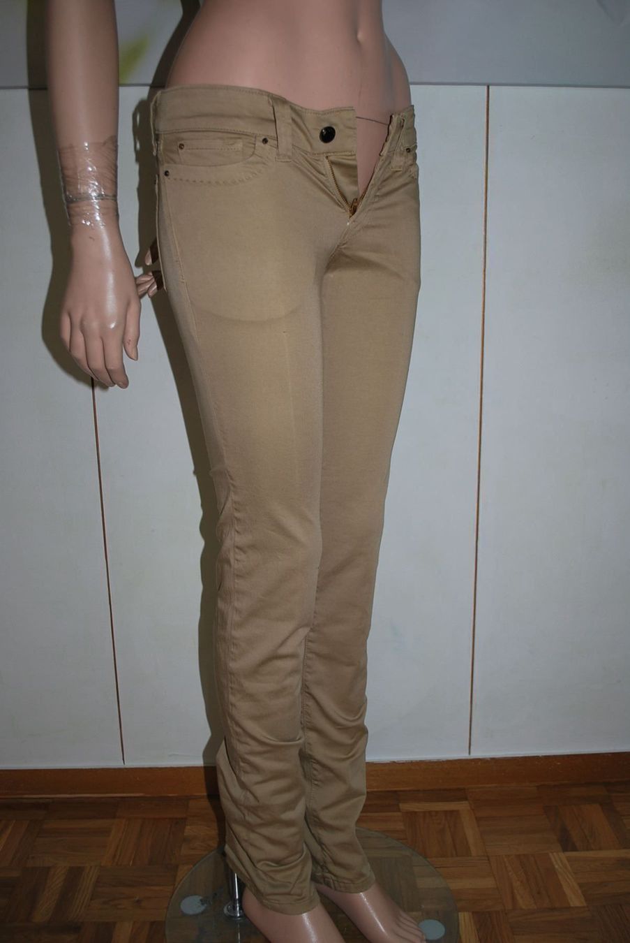 Jeans: Jeans SOS  Taille/Grosse 32 CH NP CHF 210.-- – Usato da Cossonay-ville venduto da Super-Price-Quality 3