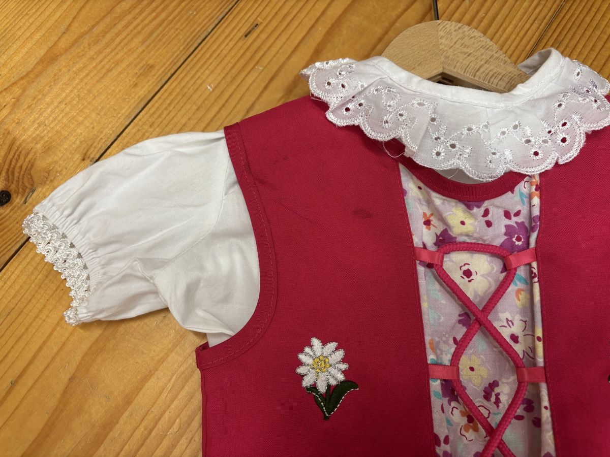Vestiti & Gonne: Dirndl Mädels, Grösse 98/104  – Usato da Büren an der Aare venduto da Nikito2001 1
