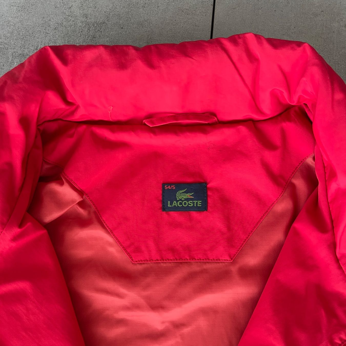 Giacche: 1990s LaCoste Vintage Rain Outdoor Jacket – Usato da Bern venduto da shoprestoredvintage 2
