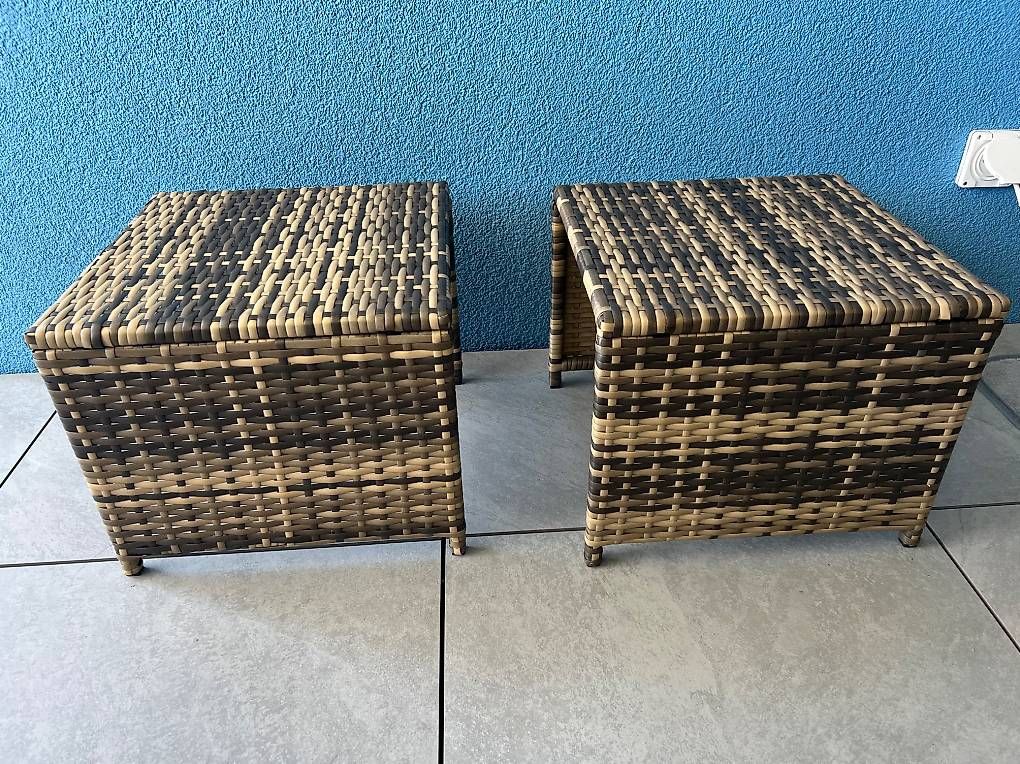 Tabourets: 2 Gartenhocker mit Polster – D'occasion à Buchs SG par dr750