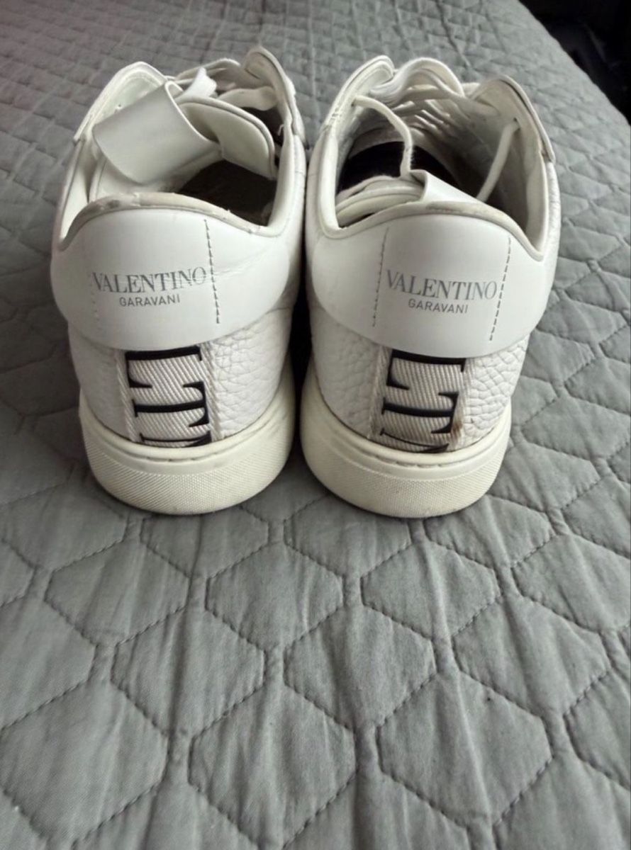 Scarpe da uomo: Valentino Garavani Sneakers – Usato da Dübendorf venduto da MariaS. 2
