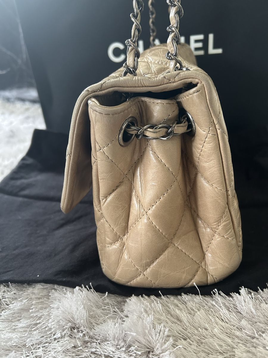 Chanel Borse da donna: Chanel Tasche beige mit Zertifikat, top Zustand – Usato da Oberrieden venduto da Mlew 2