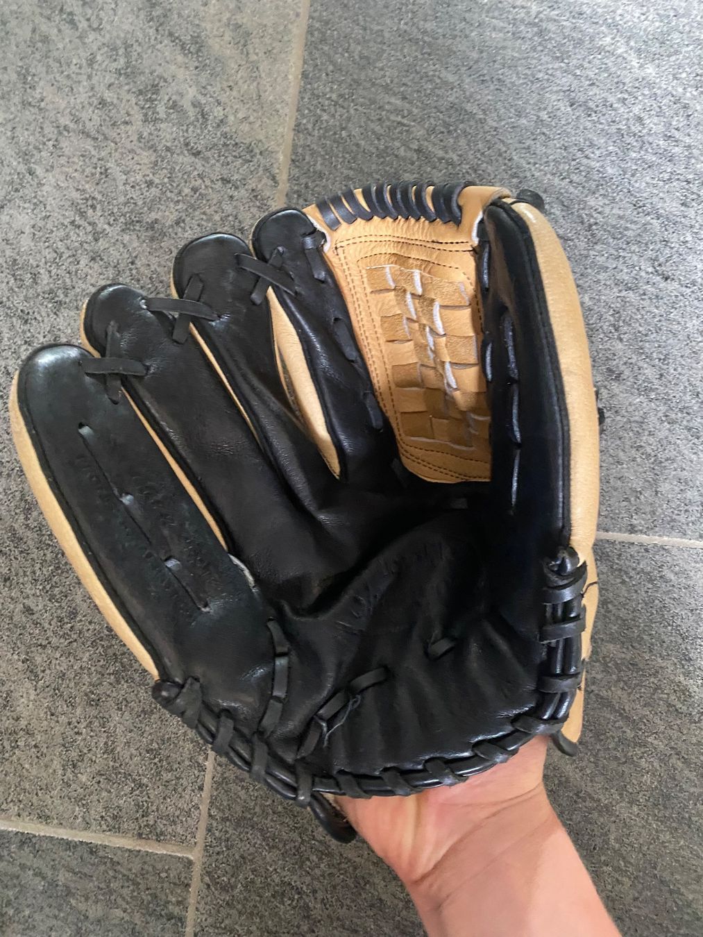 Handschuhe & Handstulpen: Baseball Handschuh – Gebraucht aus Kriens von draussen-zu-hause 2