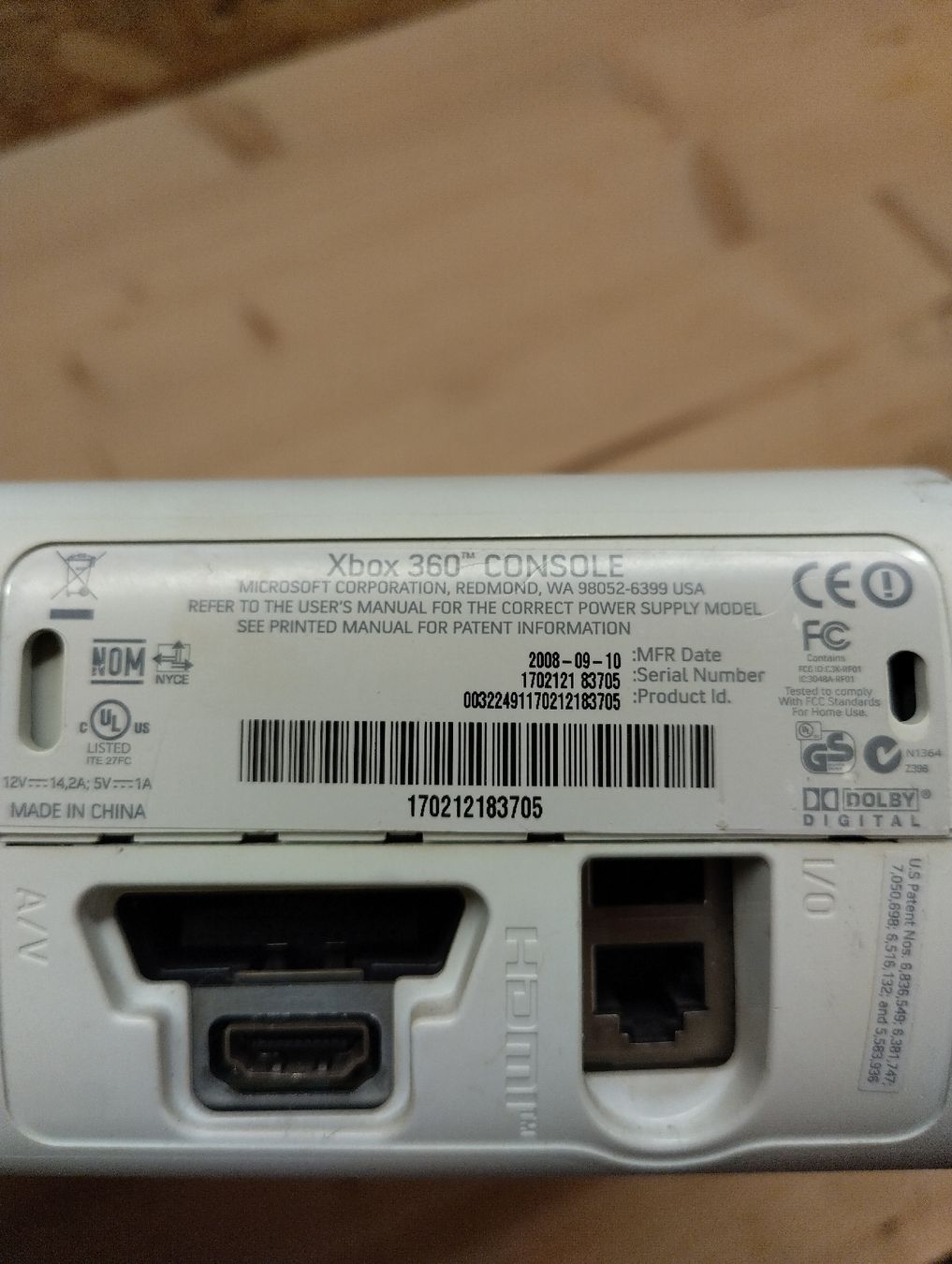 Microsoft Console: Microsoft Xbox 360 Konsole mit Controller und 28 Spielen – Usato da Buchackern venduto da flubua 6