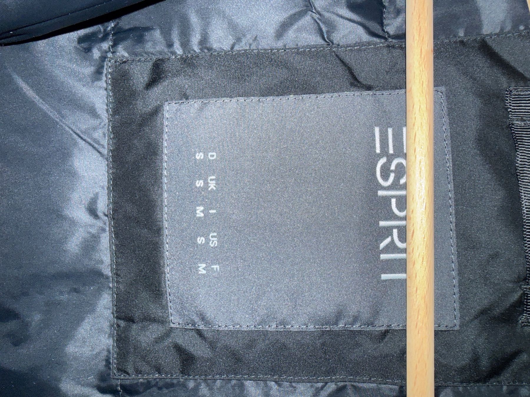 Esprit Gilet & Giacche: Esprit Herren Weste, Grösse S, Schwarz – Usato da Winterthur venduto da britsi 3