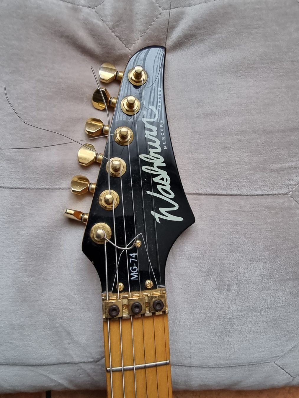 Washburn Strumenti musicali: Washburn Gitarre MG - 74 – Usato da Sissach venduto da drugho 2