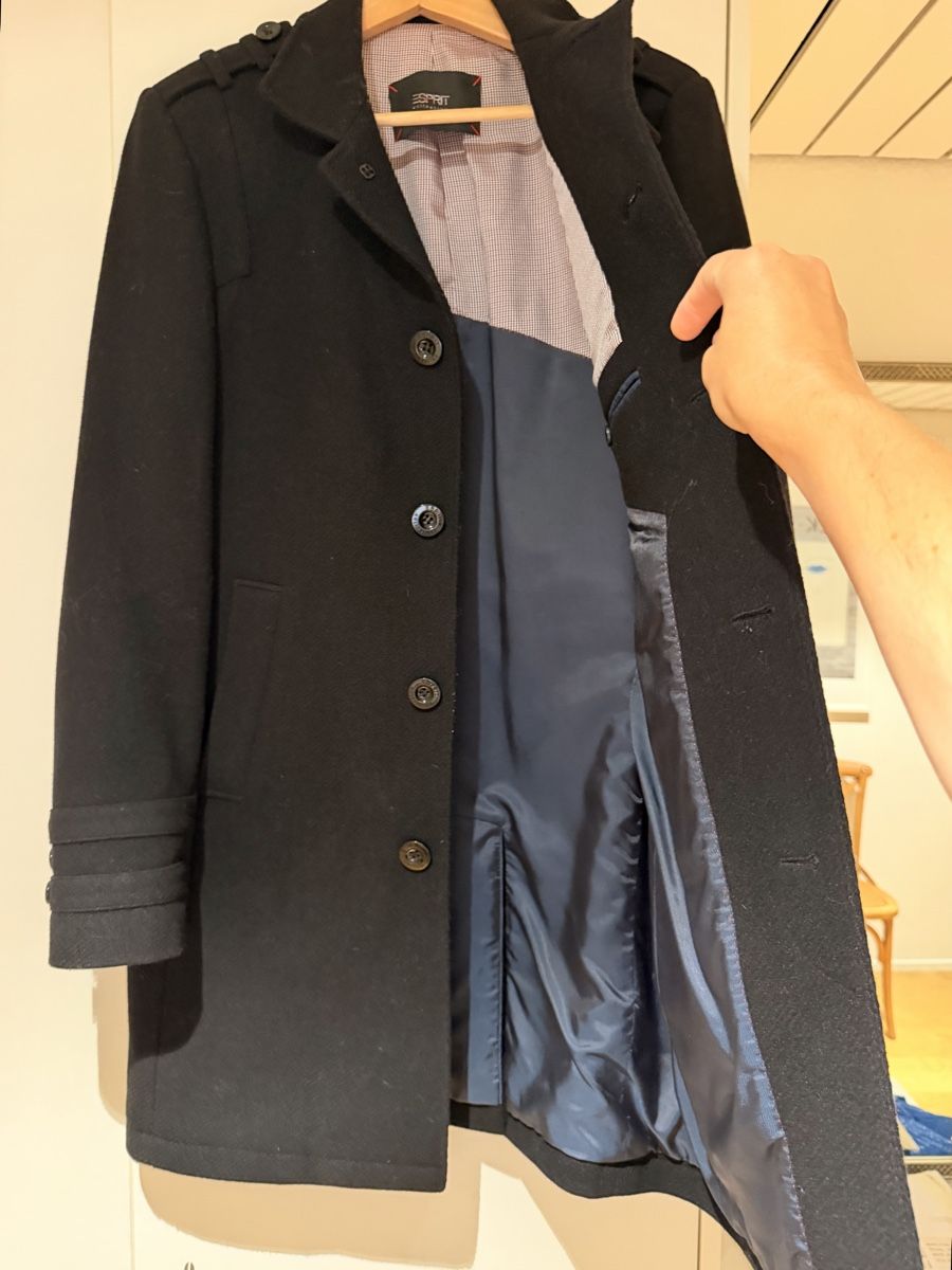 Esprit Cappotti: ESPRIT Herren Mantel Schwarz Grösse 48 – Usato da Hünenberg venduto da Paddels 2
