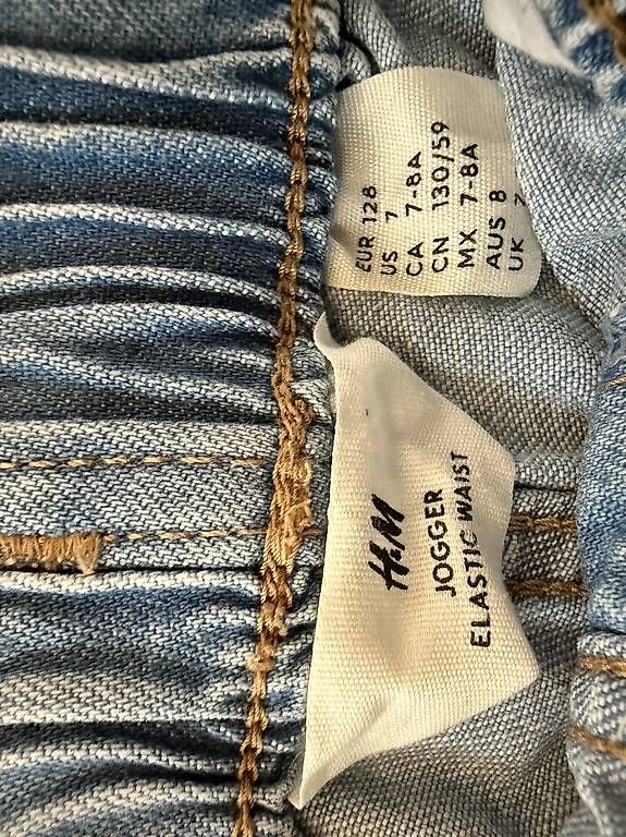 Pantalons: Jeans H&M Gr. 128 – D'occasion à Worben par Andi_Gerpe 1