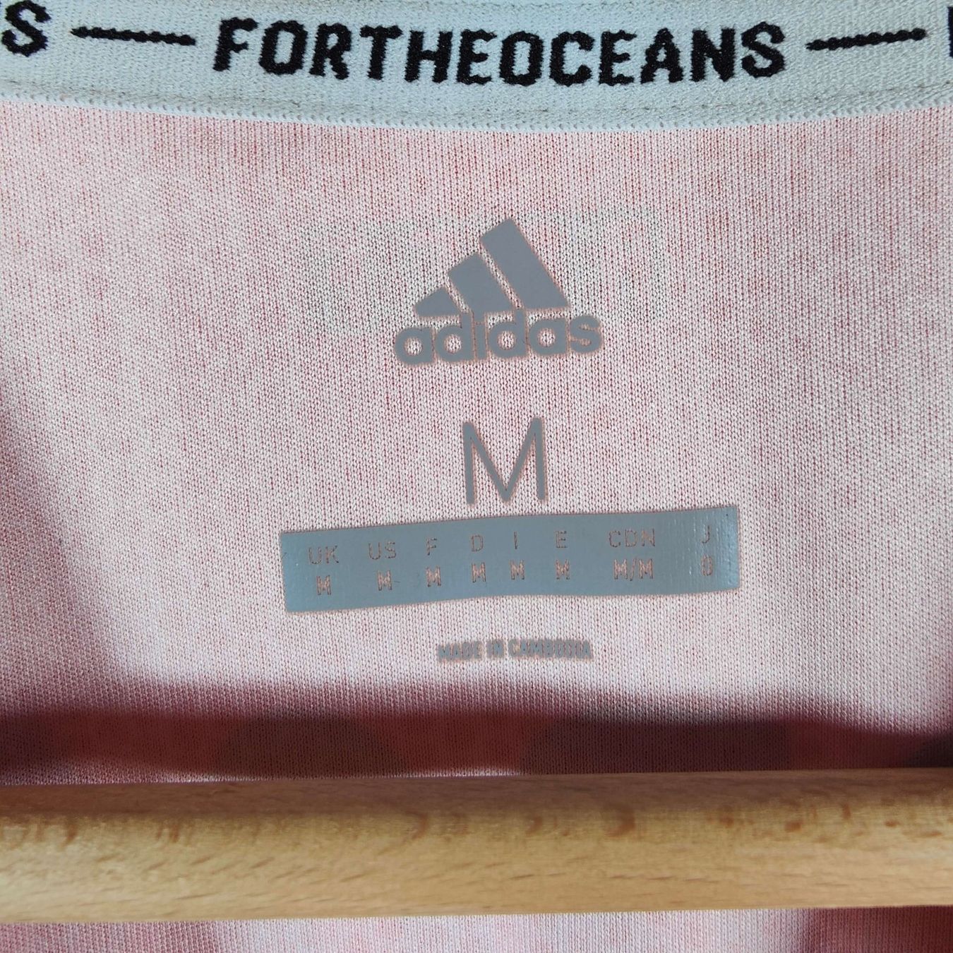 Real Madrid Canottiere & Pantaloni: Original 2018-19 Real Madrid Third Trikot Marcelo – Usato da Martigny venduto da eternalpitch 2
