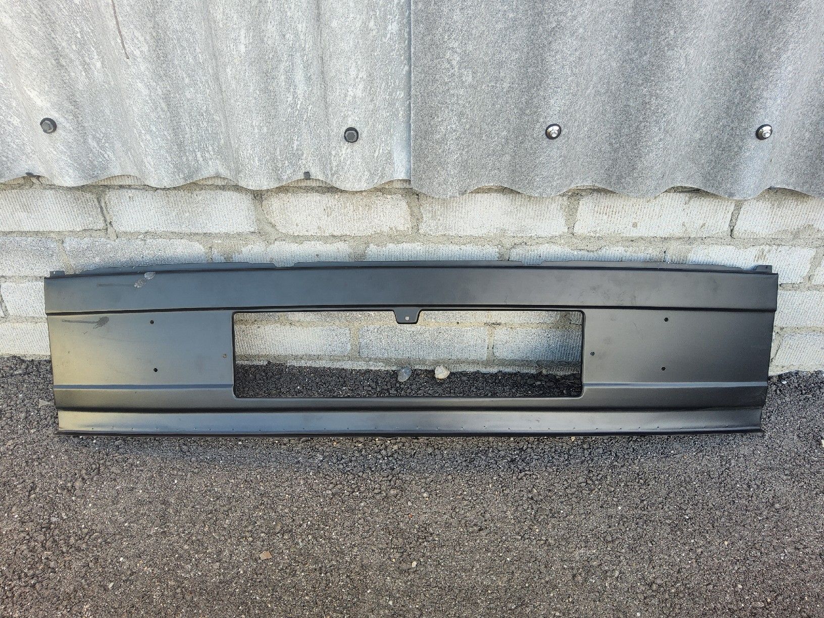 VW Tutti pezzi di ricambio auto: VW Bus T3 / Frontblech – Nuovo (secondo la descrizione) da Schüpfen venduto da ber_j6b6