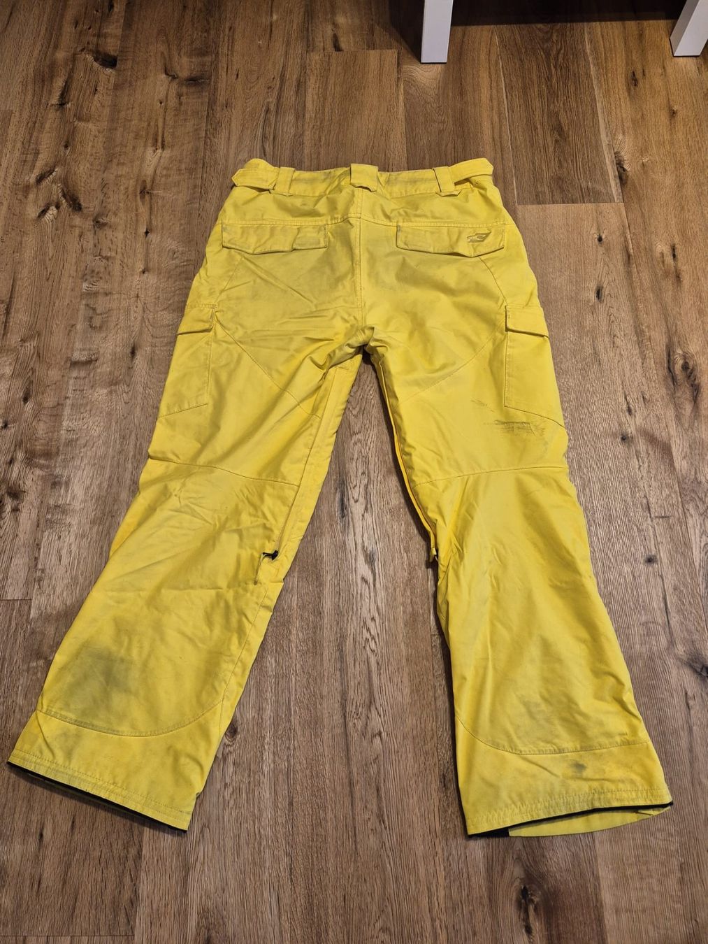 Pantaloni: Snowboardhose – Usato da Andwil SG venduto da rs_95 1