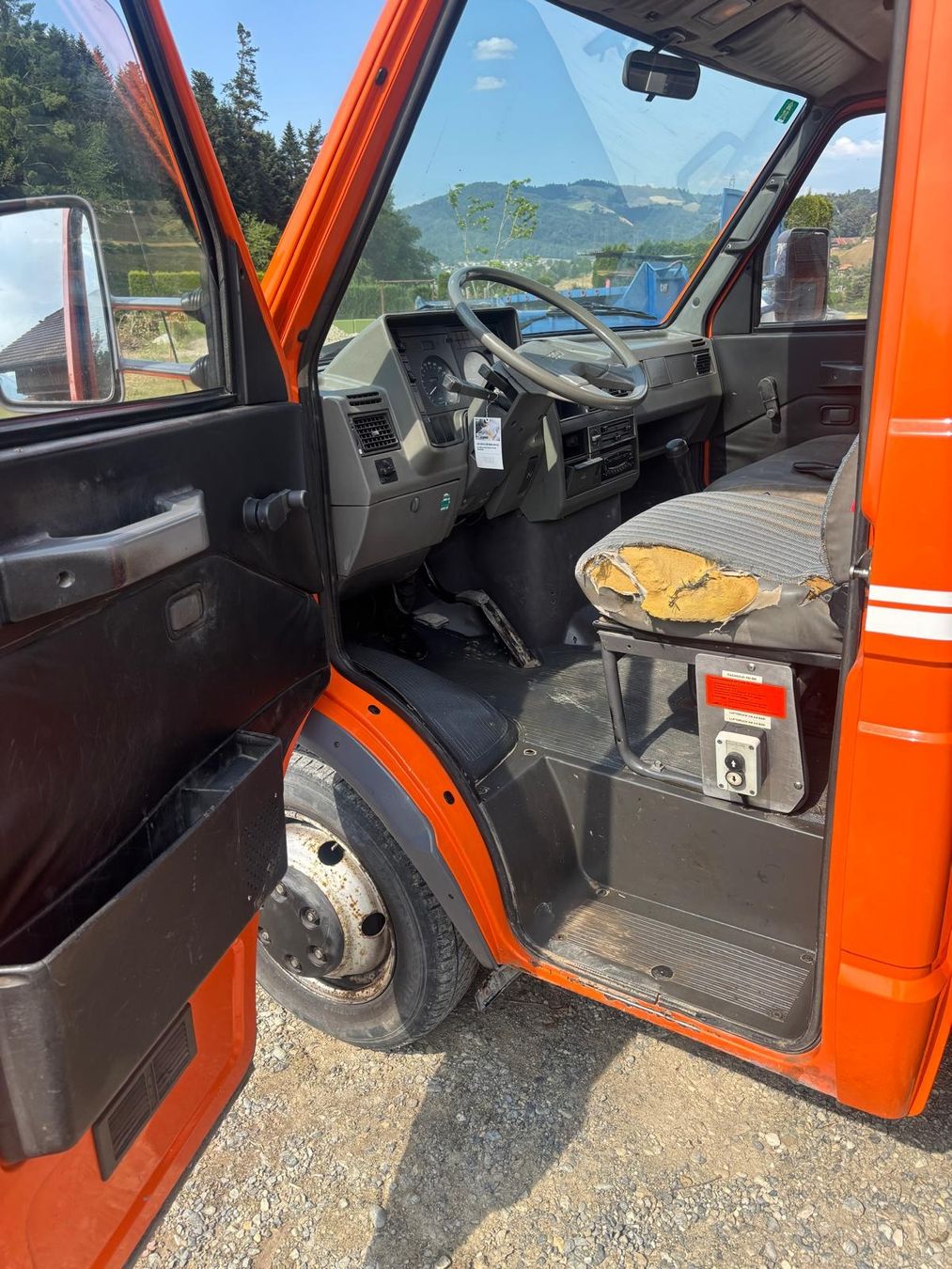 Iveco Véhicules utilitaires: Iveco, Kipper – Défectueux à Brenzikofen par Nramseier 3