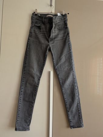 Levi's Mile High Super Skinny W26 L28