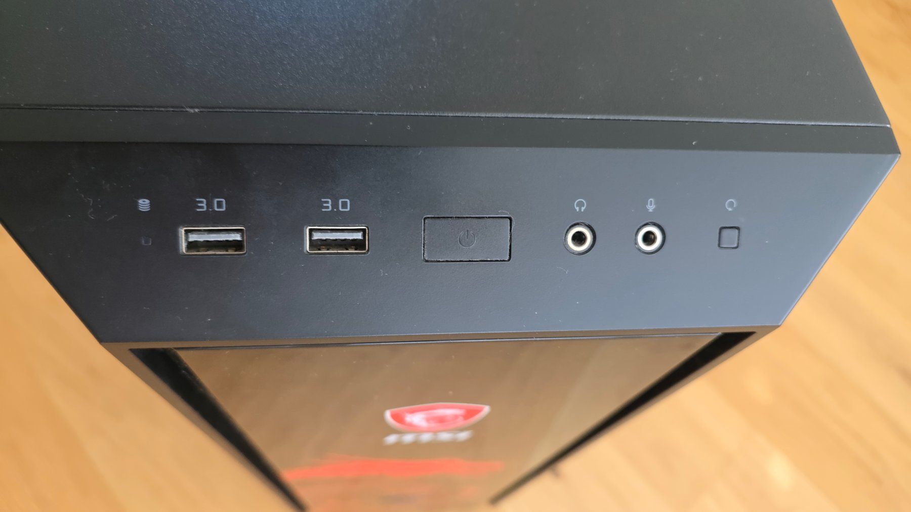 MSI Boîtiers: MSI Gehäuse Dragon Edition Midi Tower – D'occasion à Siebnen par BenutzerRicardo 1