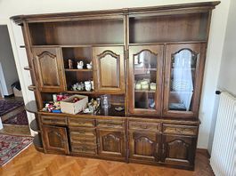 Grand meuble mural en bois  style traditionnel