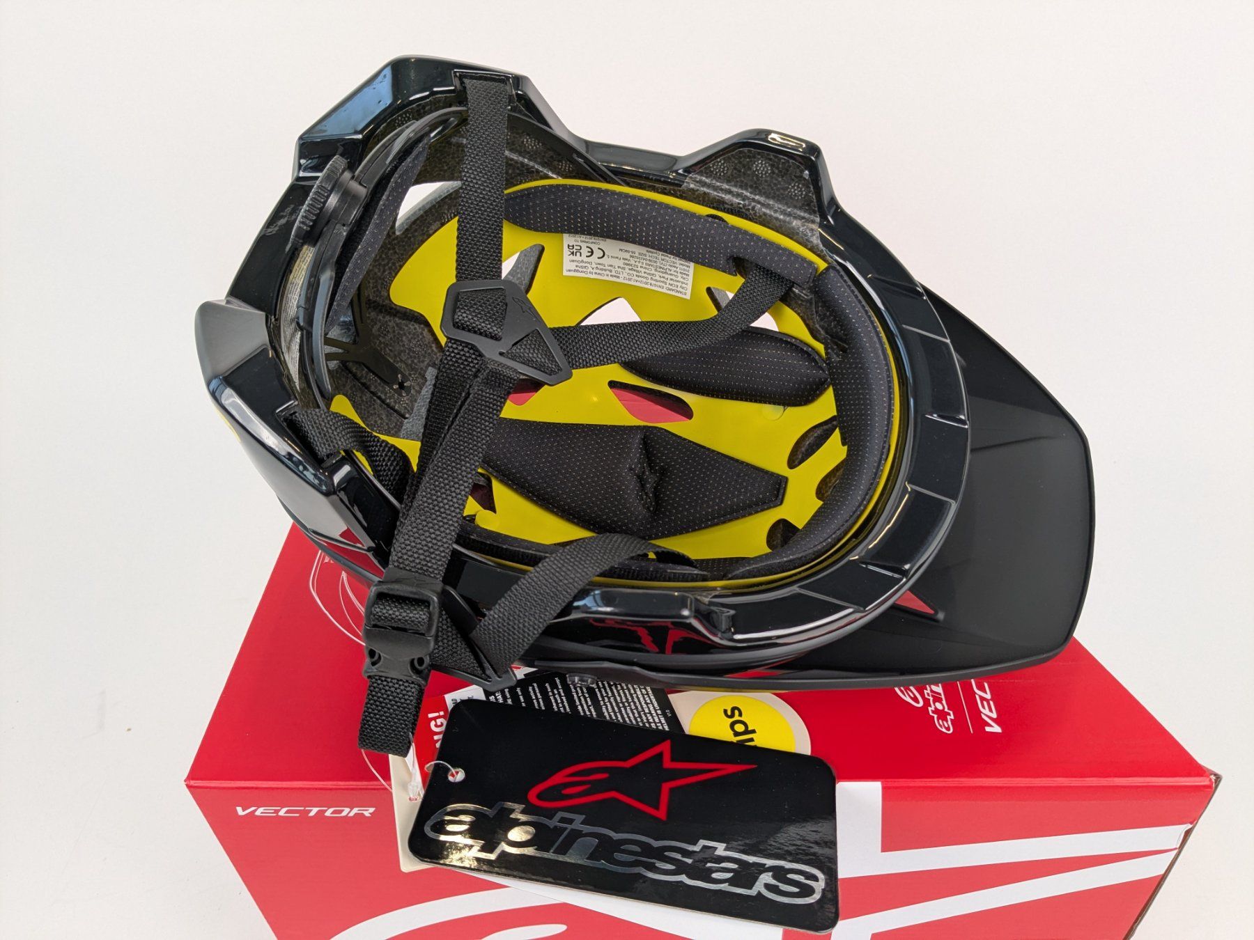 Caschi: ALPINESTARS Vector Tech Solid Bikehelm Gr. M – Nuovo (secondo la descrizione) da Dintikon venduto da Restwert_Dintikon 3