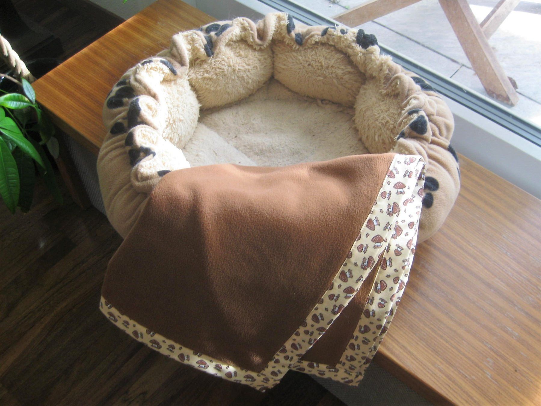 Coperte & Accessori: Katzendecke Hundedecke Handarbeit – Nuovo (secondo la descrizione) da Kriens venduto da Kraeutergarten