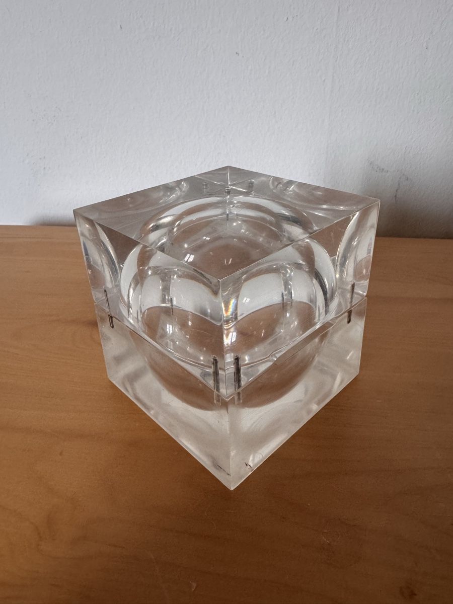 Autres décorations & accessoires: Otto Röhm  plexiglas cube transparent – D'occasion à Vésenaz par ang_5z9t 3