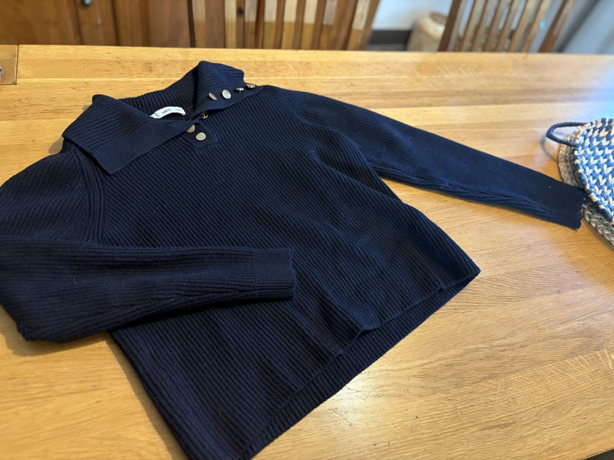 Mango Pullover & Sweatshirts: Mango pull taille S – Gebraucht aus Attalens von Skorpionica 2