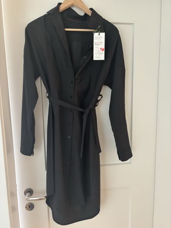 Neu & ungetragen: Wollkleid (S) von pierrot & pierrette
