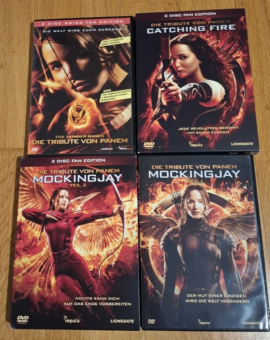Tutti i DVDs: Die Tribute von Panem 1-3 DVD, Special Editions – Usato da Zürich venduto da apf_b8zl
